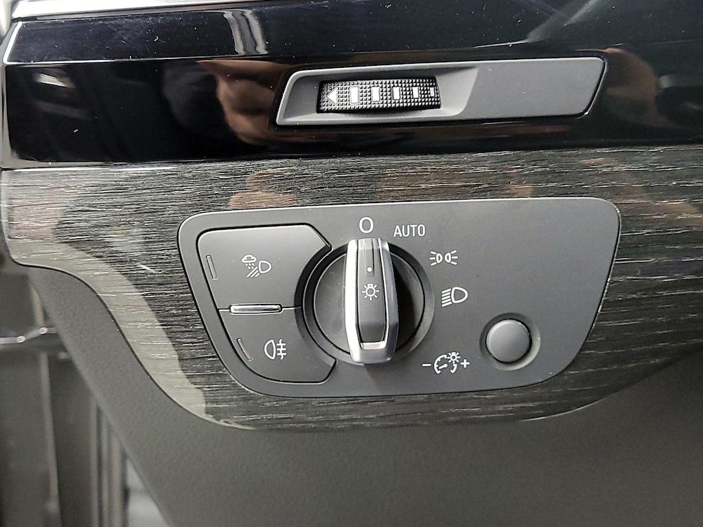 used 2019 Audi Q7 car, priced at $30,998