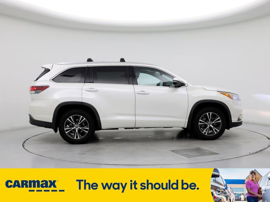 used 2016 Toyota Highlander car, priced at $25,998