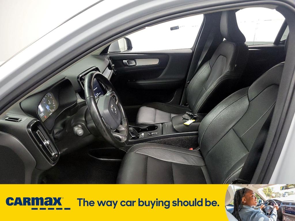 used 2020 Volvo XC40 car, priced at $18,998