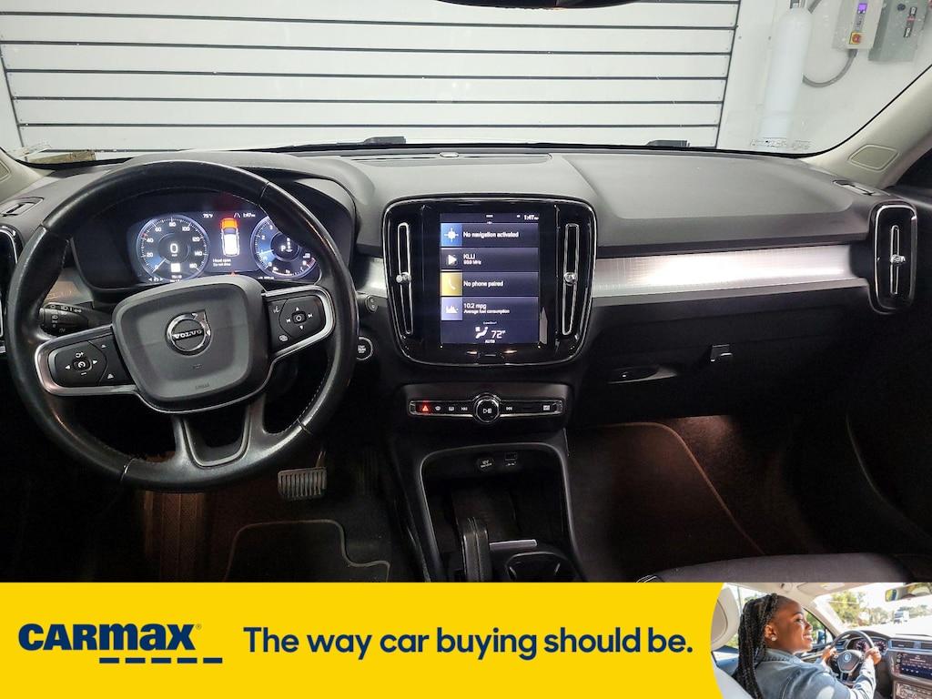 used 2020 Volvo XC40 car, priced at $18,998