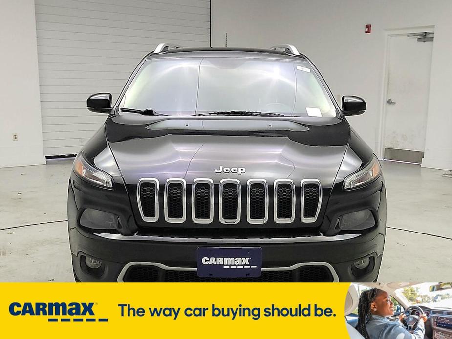 used 2015 Jeep Cherokee car, priced at $12,998