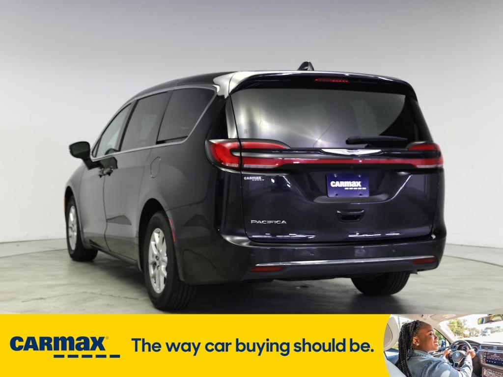 used 2023 Chrysler Pacifica car, priced at $25,998