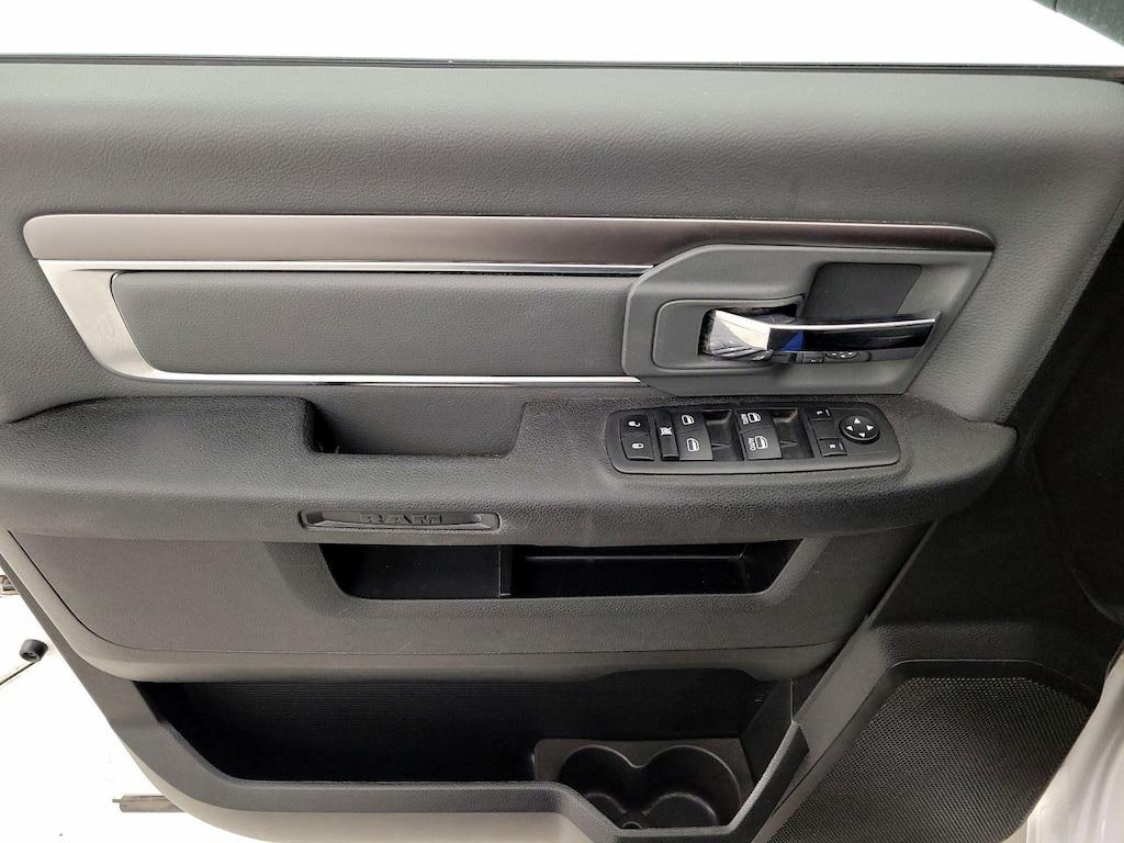 used 2023 Ram 1500 Classic car, priced at $28,998