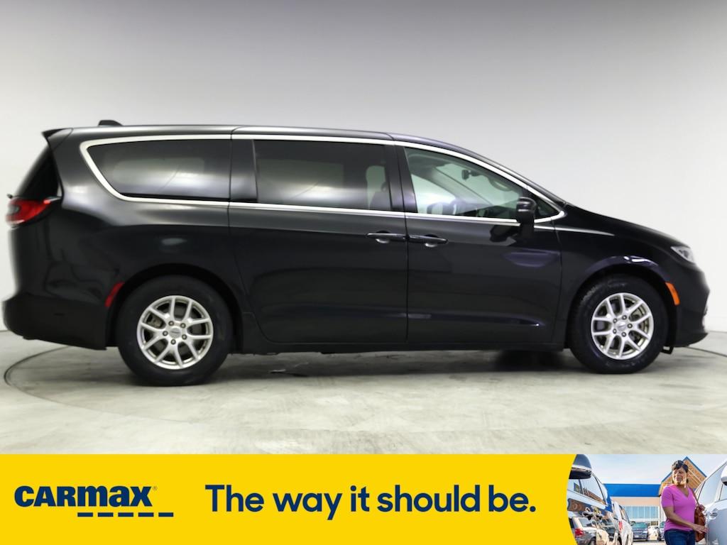 used 2023 Chrysler Pacifica car, priced at $24,998