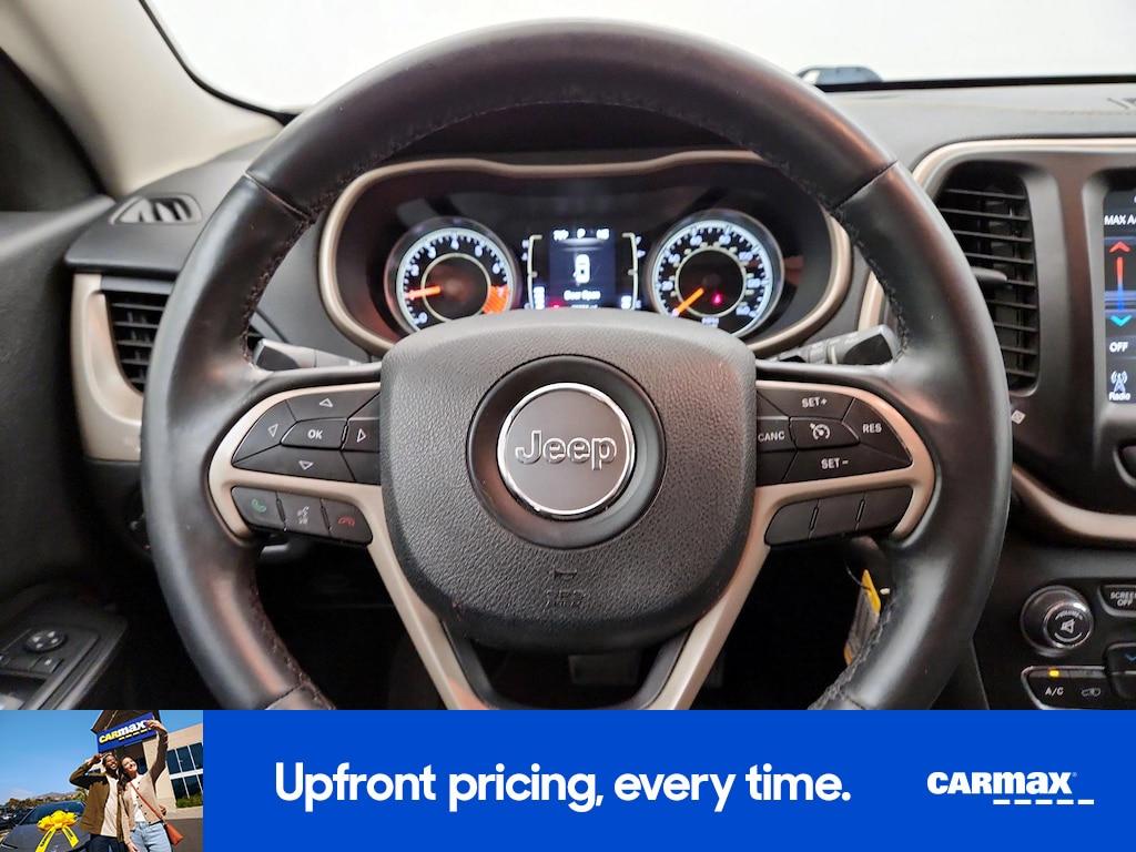 used 2014 Jeep Cherokee car, priced at $12,998