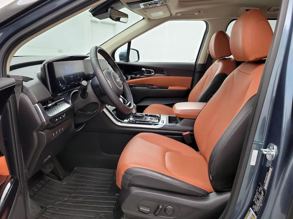 used 2024 Kia Carnival car, priced at $43,998
