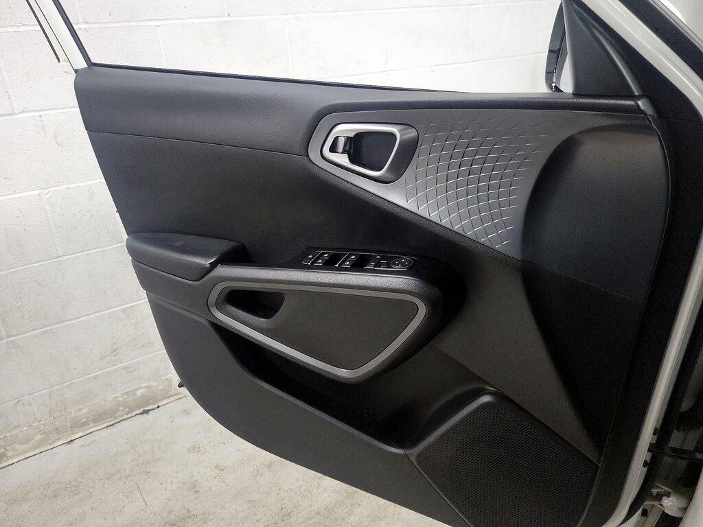 used 2021 Kia Soul car, priced at $14,998