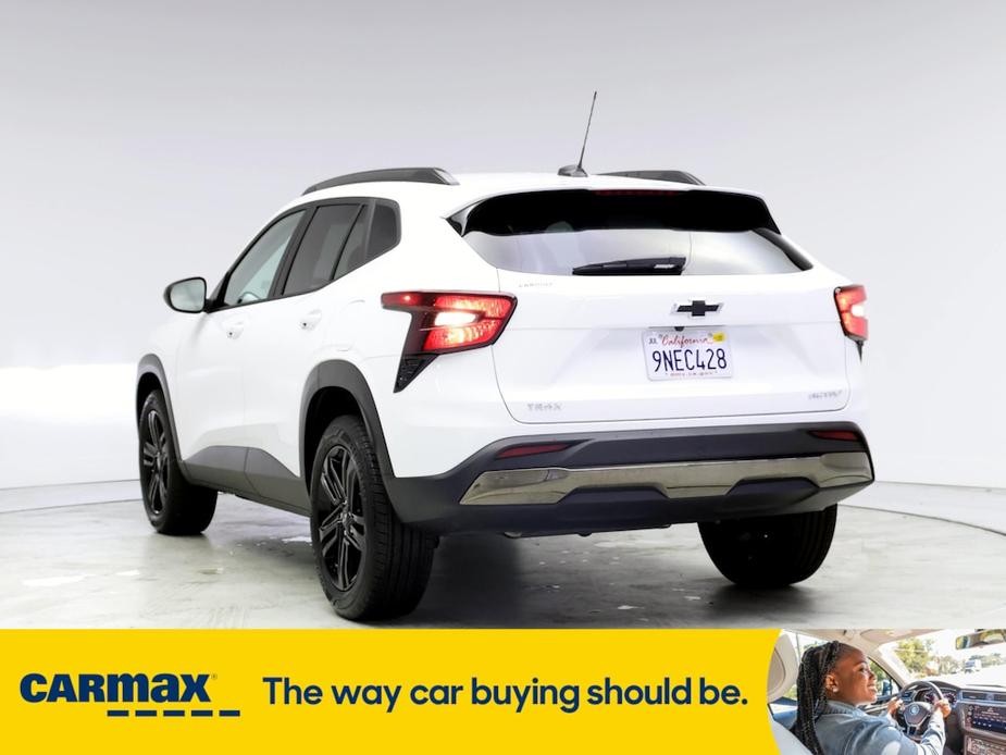 used 2025 Chevrolet Trax car, priced at $27,998