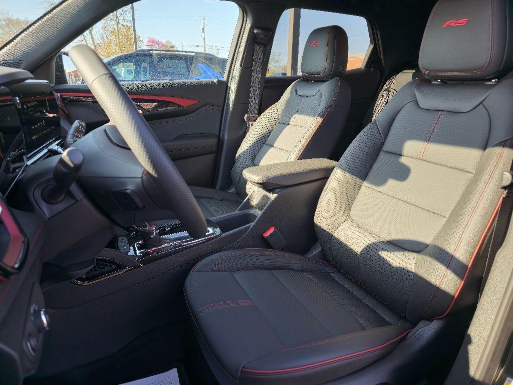new 2025 Chevrolet TrailBlazer car, priced at $29,390
