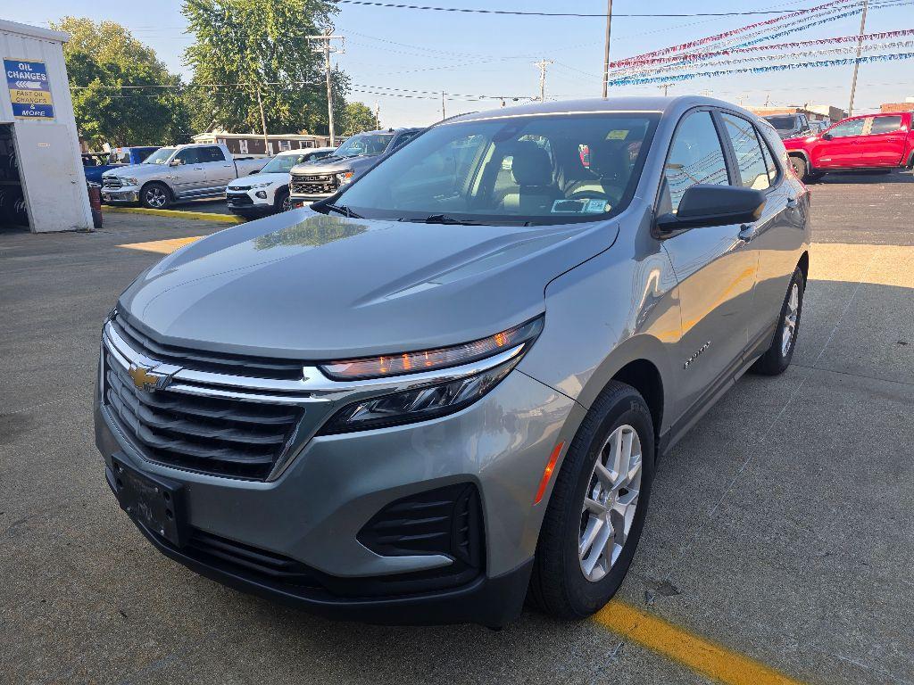 used 2023 Chevrolet Equinox car, priced at $22,916