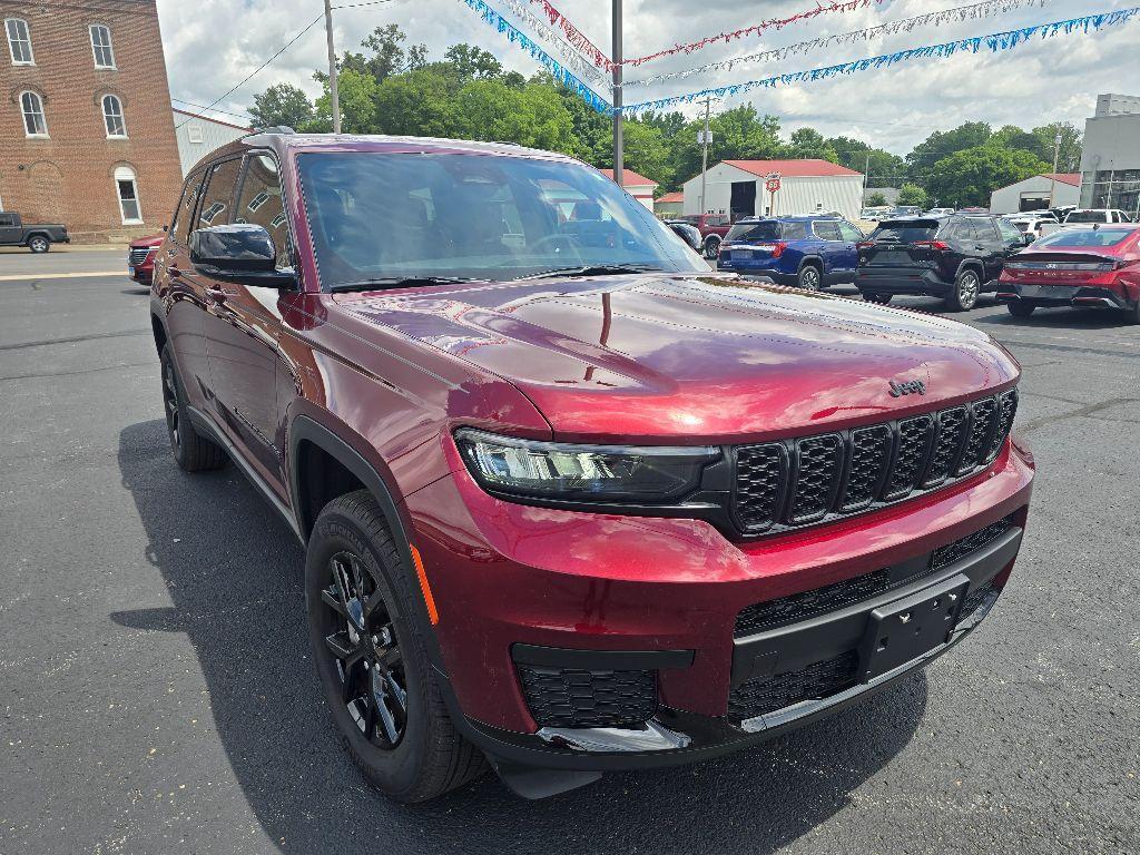 used 2024 Jeep Grand Cherokee L car, priced at $39,995
