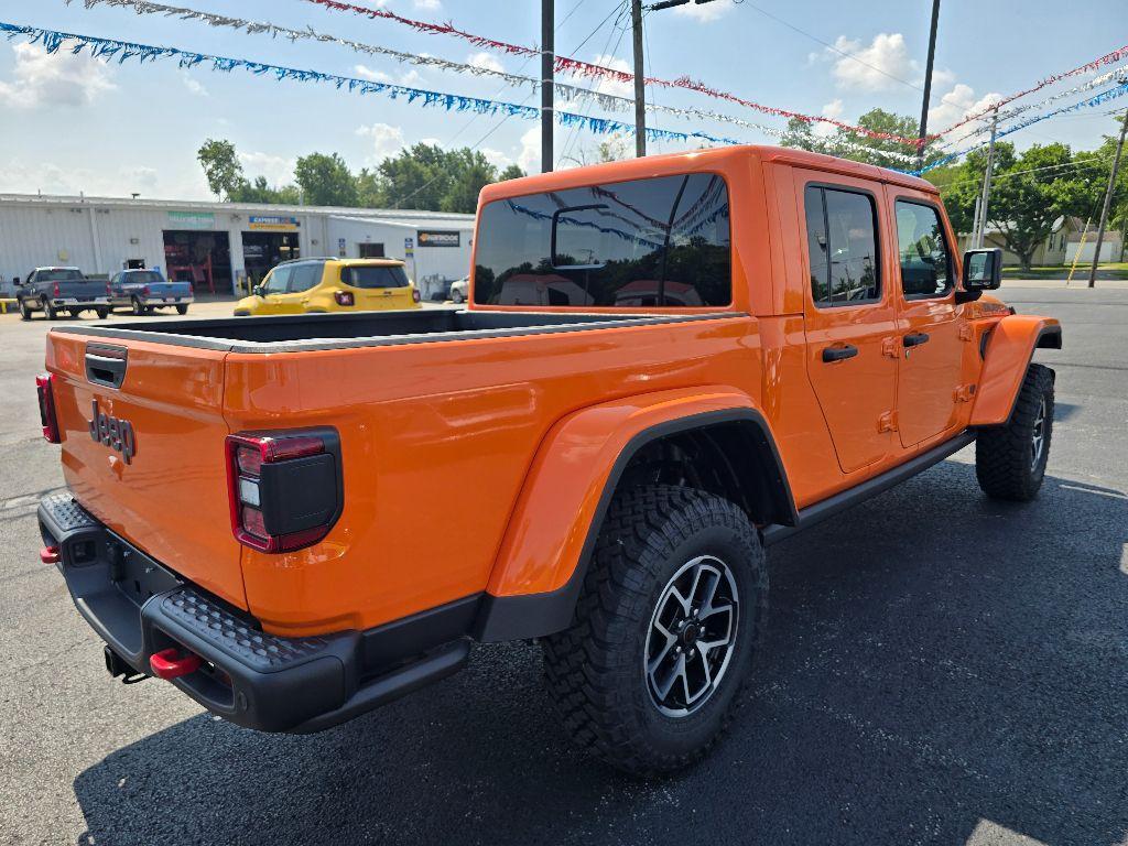 new 2025 Jeep Gladiator car, priced at $55,438