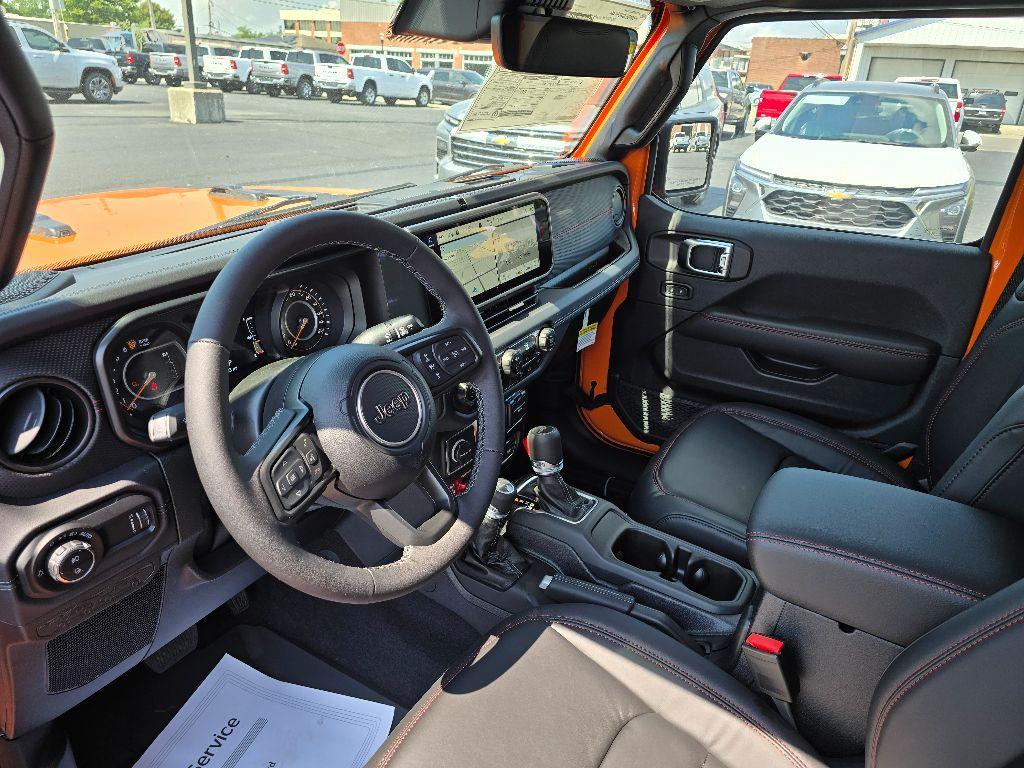 new 2025 Jeep Gladiator car, priced at $55,438