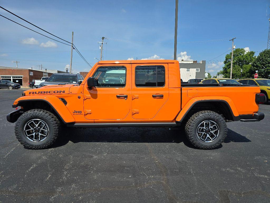 new 2025 Jeep Gladiator car, priced at $55,438