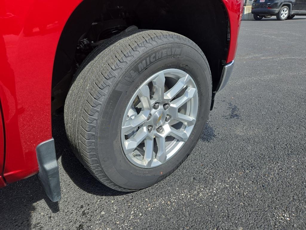 used 2024 Chevrolet Silverado 1500 car, priced at $43,995