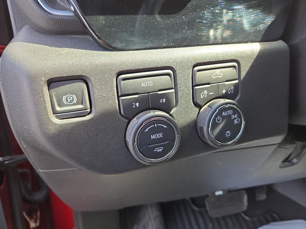 used 2024 Chevrolet Silverado 1500 car, priced at $43,995