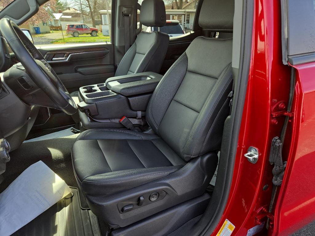 used 2024 Chevrolet Silverado 1500 car, priced at $43,995