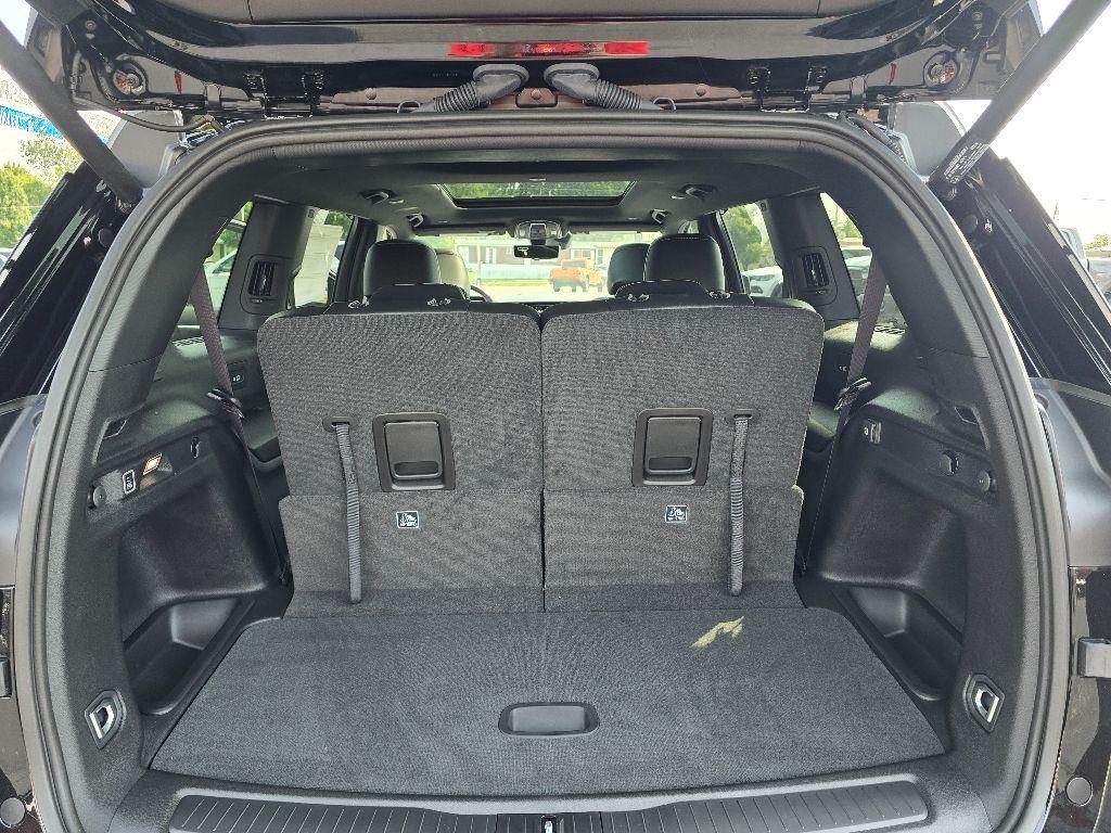 new 2025 Jeep Grand Cherokee L car, priced at $46,471
