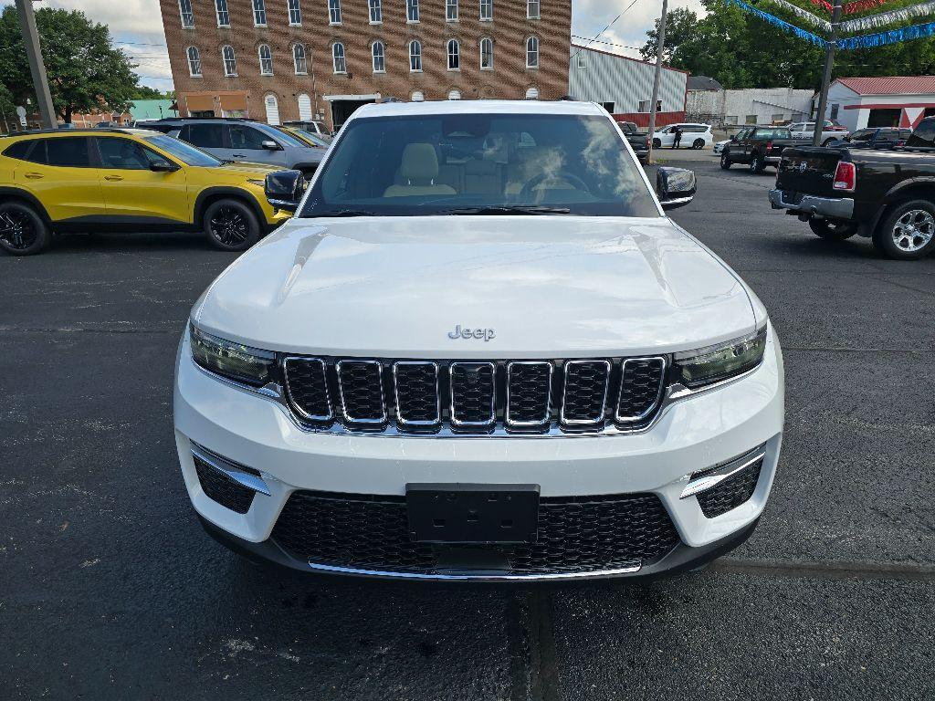 new 2025 Jeep Grand Cherokee car, priced at $52,340