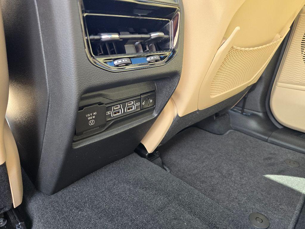 new 2025 Jeep Grand Cherokee car, priced at $52,340