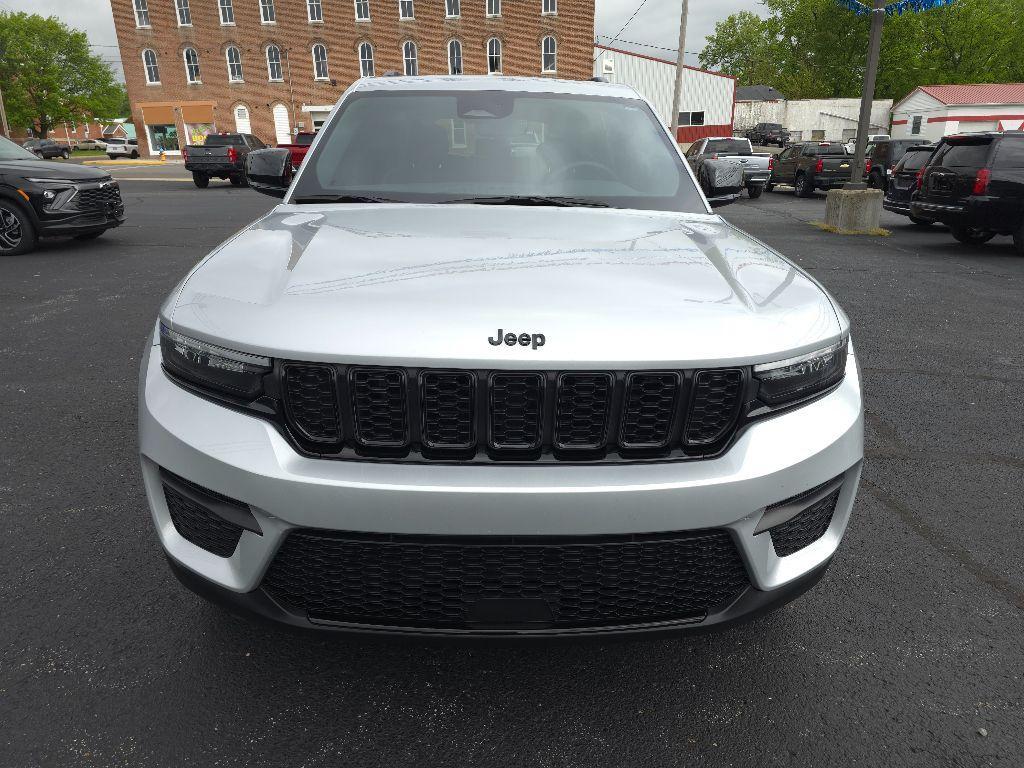 used 2023 Jeep Grand Cherokee car, priced at $36,555