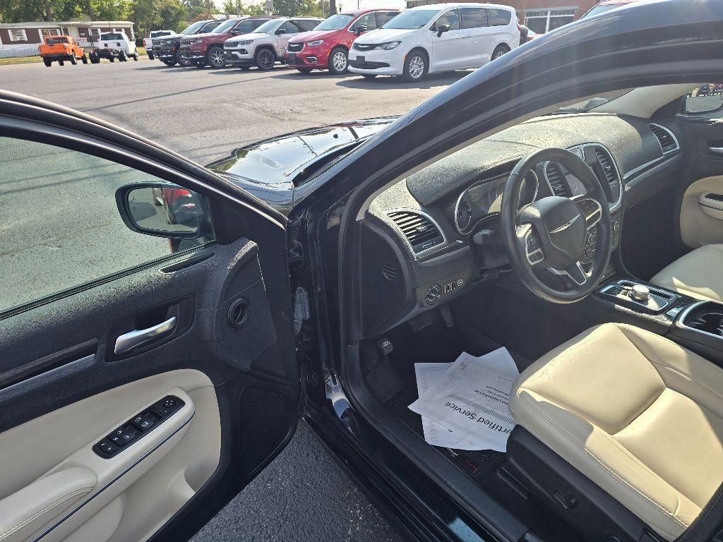used 2021 Chrysler 300 car, priced at $23,890