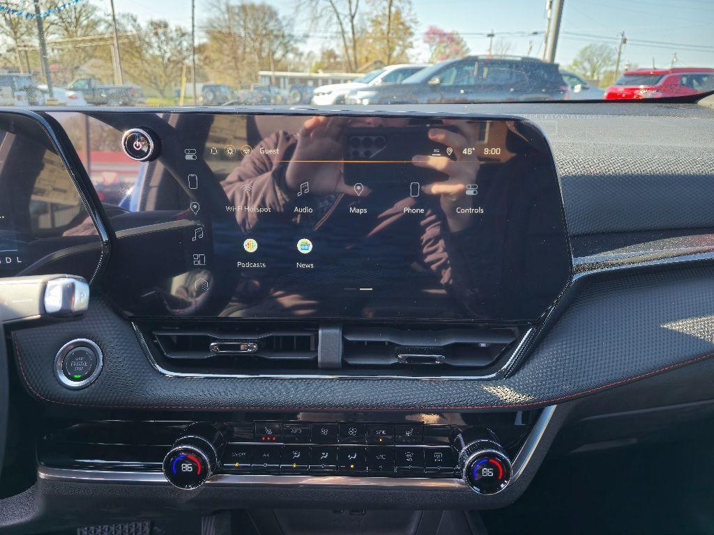 new 2025 Chevrolet Equinox car, priced at $34,345
