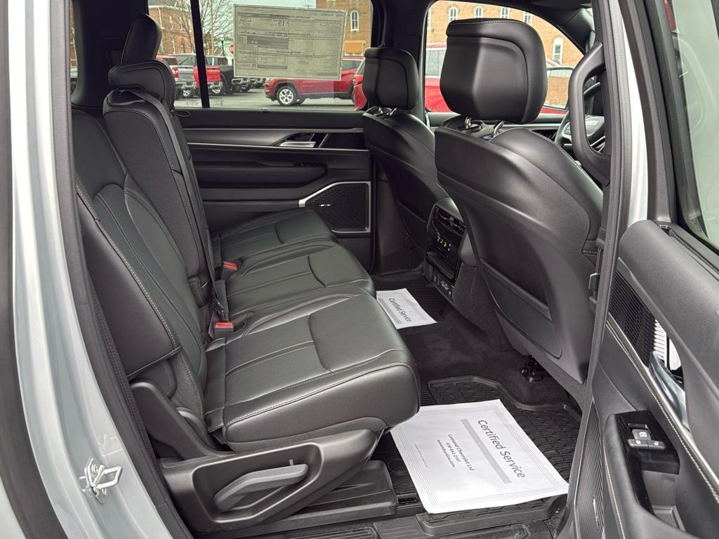new 2025 Jeep Wagoneer L car, priced at $75,975