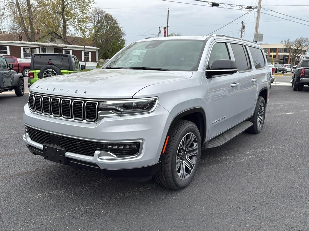 new 2025 Jeep Wagoneer L car, priced at $75,975