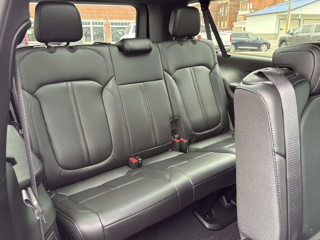 new 2025 Jeep Wagoneer L car, priced at $75,975