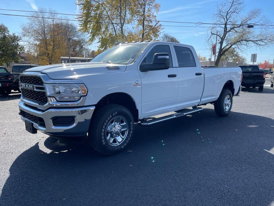 new 2024 Ram 2500 car, priced at $59,988