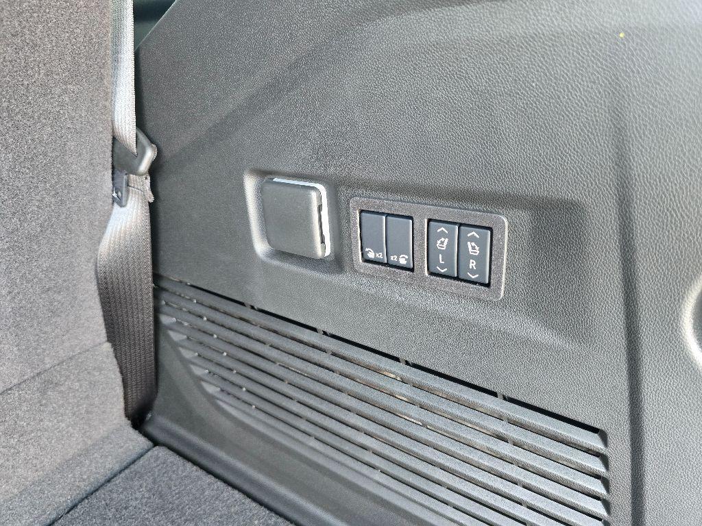 new 2025 Chevrolet Tahoe car, priced at $83,225