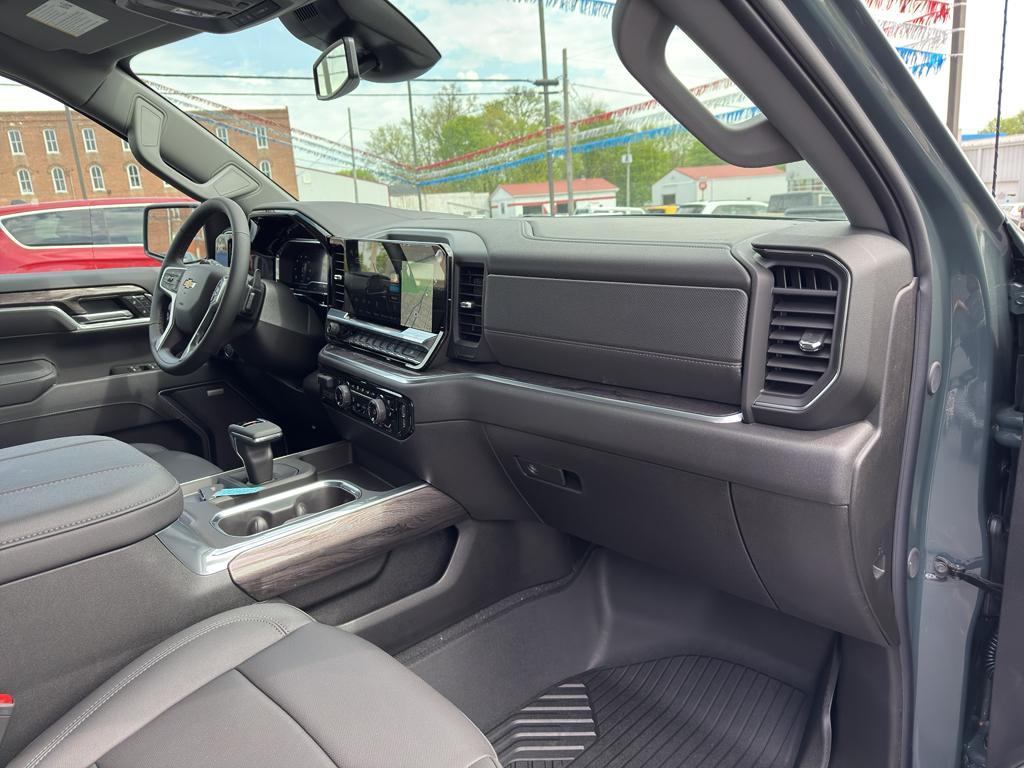 new 2025 Chevrolet Silverado 1500 car, priced at $66,025