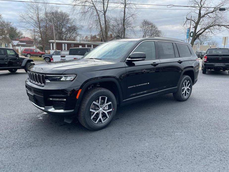 new 2024 Jeep Grand Cherokee L car, priced at $46,935