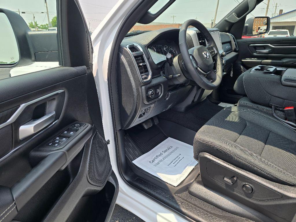 new 2025 Ram 1500 car, priced at $56,275