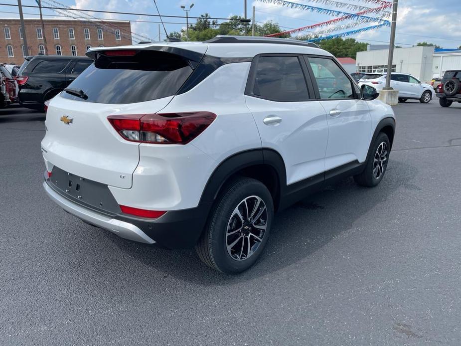 new 2025 Chevrolet TrailBlazer car, priced at $28,585