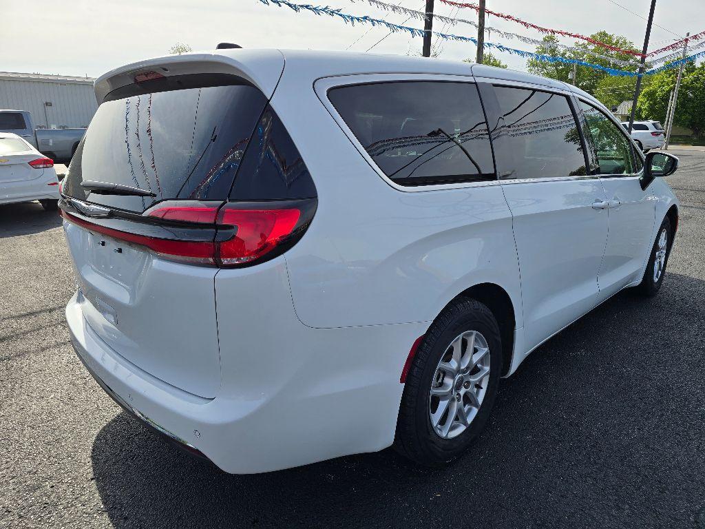 used 2023 Chrysler Pacifica car, priced at $26,995