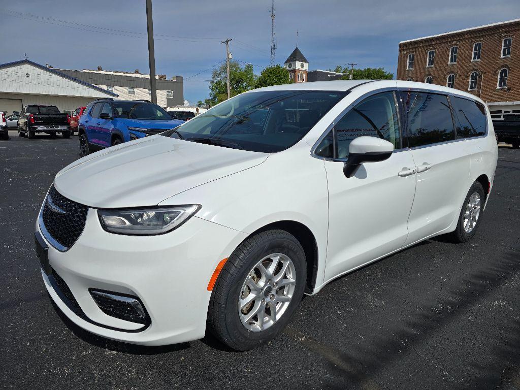 used 2023 Chrysler Pacifica car, priced at $26,995
