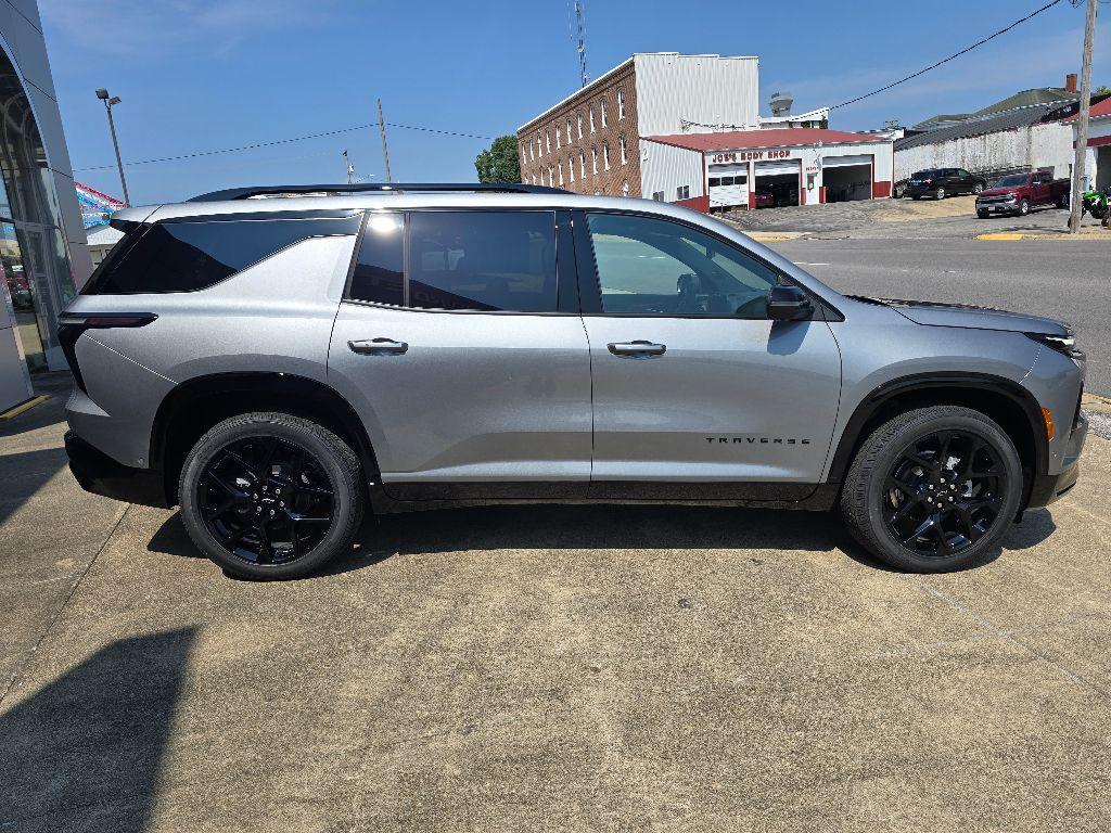 new 2026 Chevrolet Traverse car, priced at $58,795