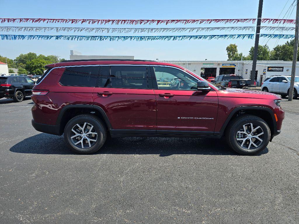 new 2025 Jeep Grand Cherokee L car, priced at $47,060