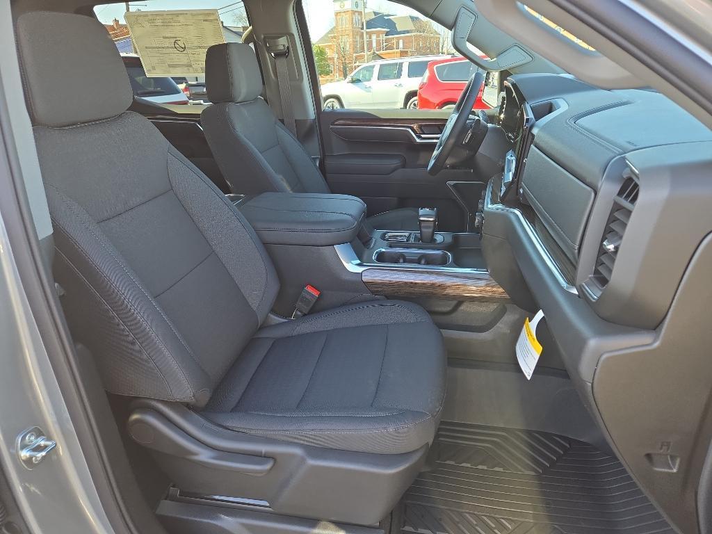 new 2025 Chevrolet Silverado 1500 car, priced at $65,160