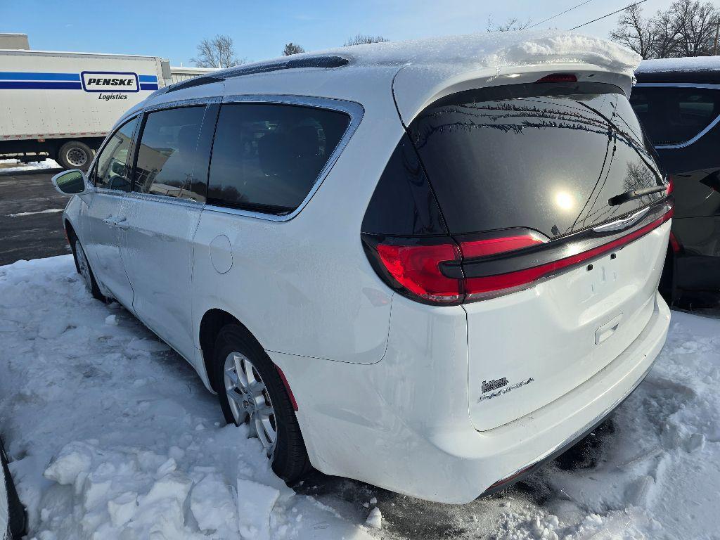 used 2022 Chrysler Pacifica car, priced at $25,996