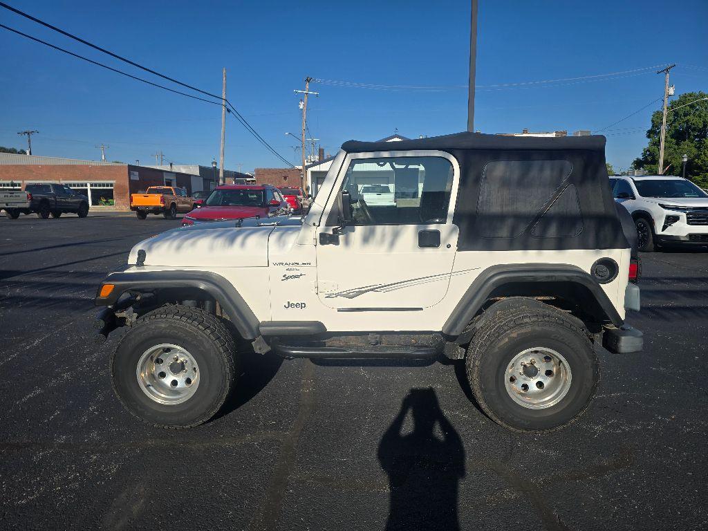 used 2000 Jeep Wrangler car, priced at $10,995