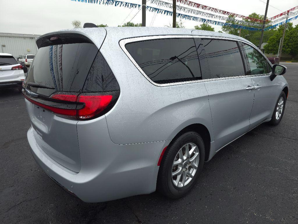 used 2023 Chrysler Pacifica car, priced at $31,995
