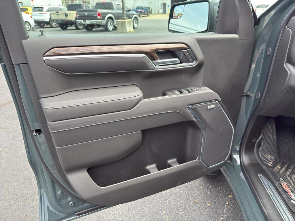 new 2025 Chevrolet Silverado 1500 car, priced at $67,265
