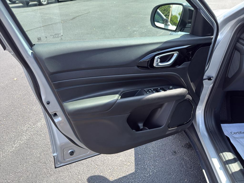 new 2025 Jeep Compass car, priced at $27,467