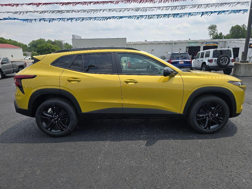 new 2025 Chevrolet Trax car, priced at $26,985
