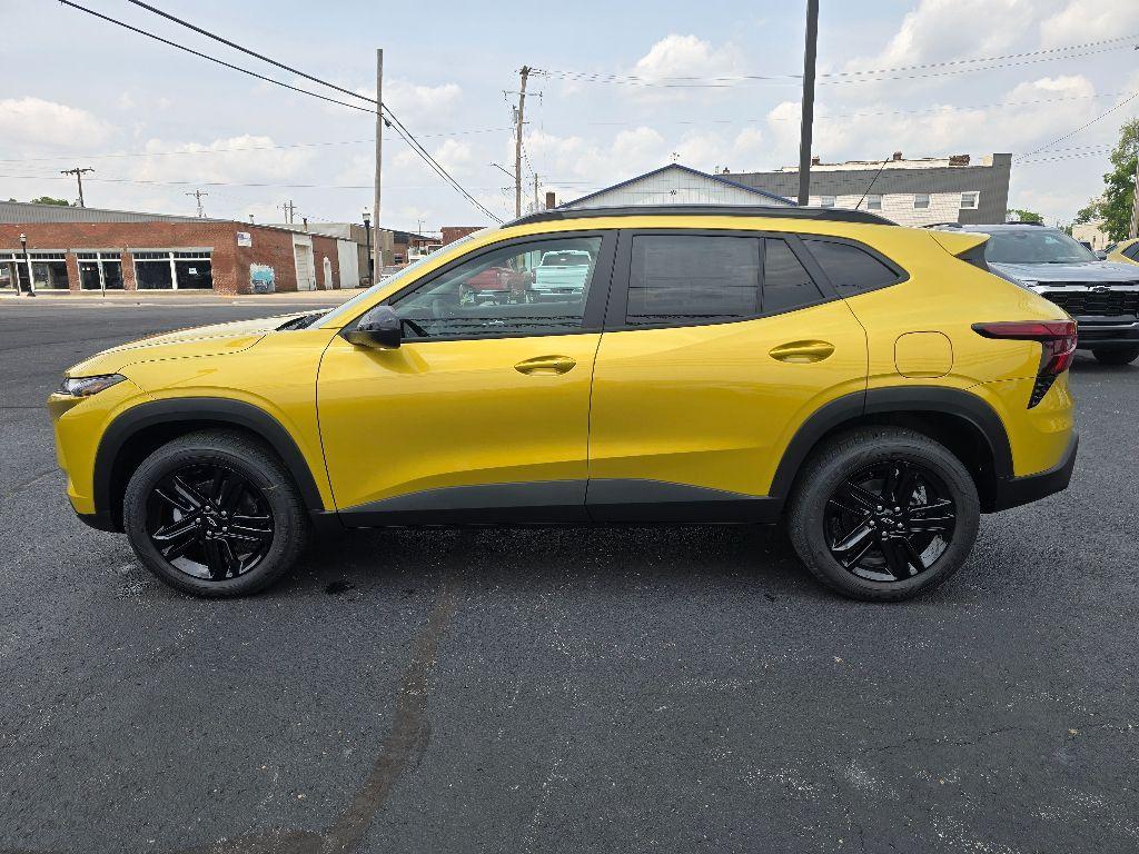 new 2025 Chevrolet Trax car, priced at $26,985