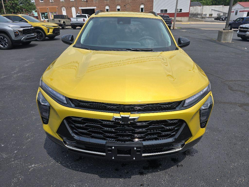 new 2025 Chevrolet Trax car, priced at $26,985
