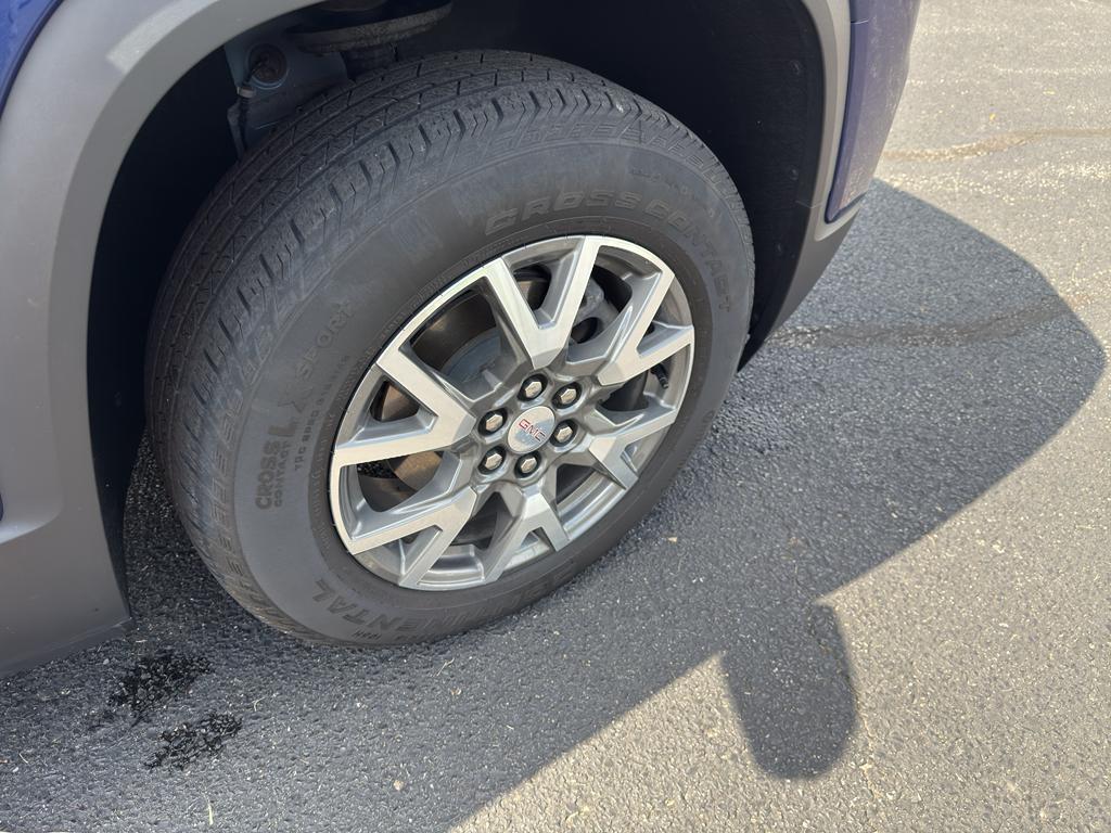 used 2023 GMC Acadia car, priced at $32,500